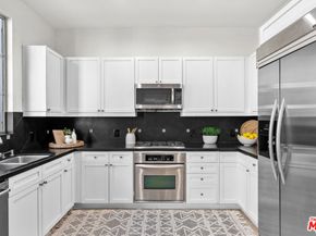 5350 Playa Vista Drive 14, Playa Vista CA 90094