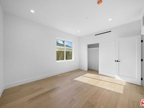 1688 N Sierra Bonita Avenue, Pasadena CA 91104