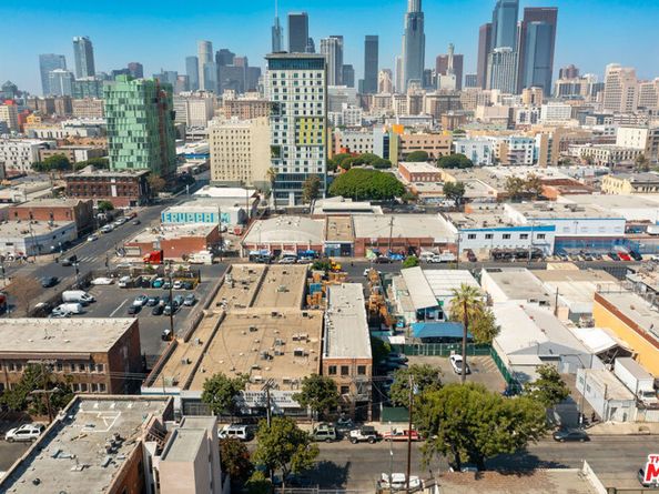 553 Stanford Avenue, Los Angeles CA 90013