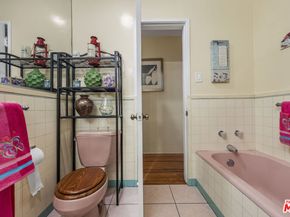 3763 Hepburn Avenue, Los Angeles CA 90018