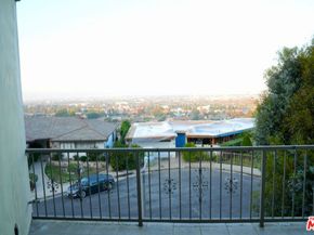 4212 Don Alanis Place, Los Angeles CA 90008