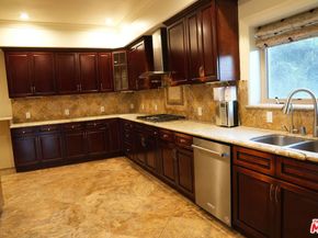 4212 Don Alanis Place, Los Angeles CA 90008