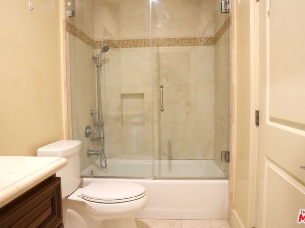 4212 Don Alanis Place, Los Angeles CA 90008