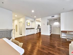 333 Westminster Avenue 204, Los Angeles CA 90020