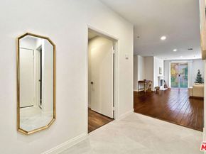 333 Westminster Avenue 204, Los Angeles CA 90020