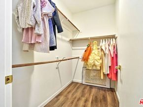 333 Westminster Avenue 204, Los Angeles CA 90020