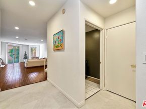 333 Westminster Avenue 204, Los Angeles CA 90020