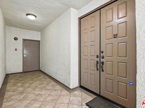 1520 Camden Avenue 103, Los Angeles CA 90025