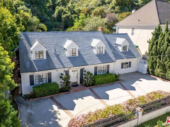 2427 Benedict Canyon Drive, Beverly Hills CA 90210