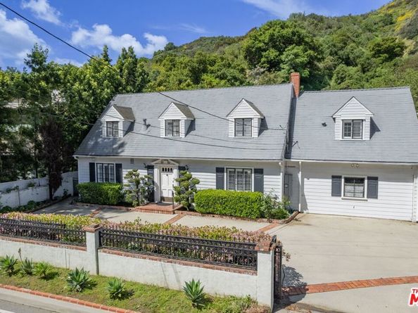 2427 Benedict Canyon Drive, Beverly Hills CA 90210