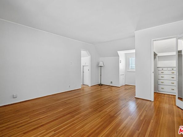 2427 Benedict Canyon Drive, Beverly Hills CA 90210