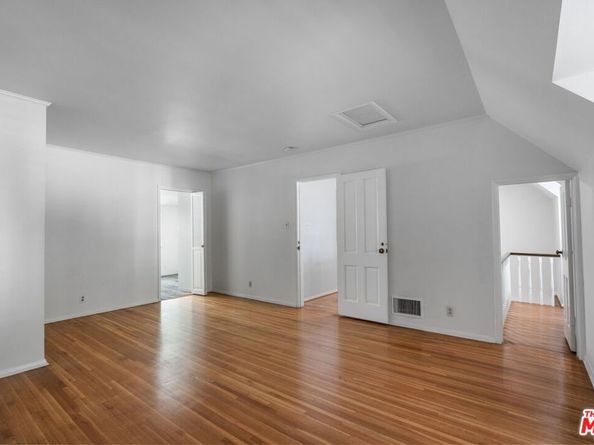 2427 Benedict Canyon Drive, Beverly Hills CA 90210