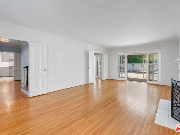 2427 Benedict Canyon Drive, Beverly Hills CA 90210