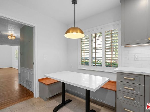 2427 Benedict Canyon Drive, Beverly Hills CA 90210