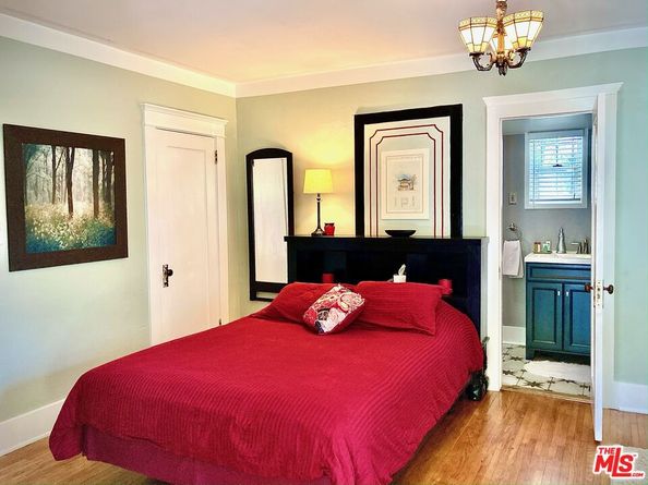 2640 Vineyard Avenue, Los Angeles CA 90016