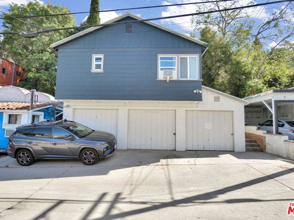 3662 Fredonia Drive, Los Angeles CA 90068