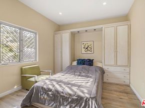 9213 Warbler Way, Los Angeles CA 90069