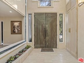 9213 Warbler Way, Los Angeles CA 90069