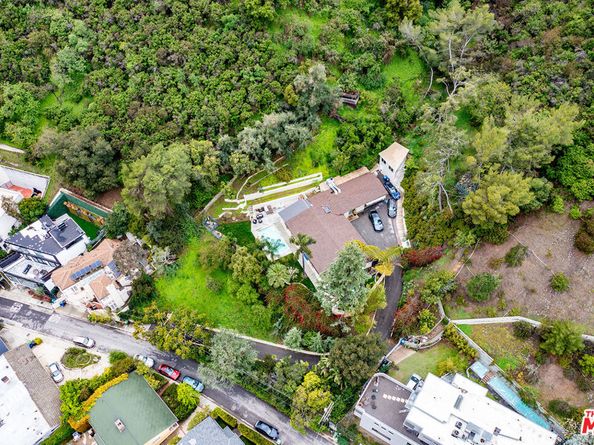 1737 N Beverly Drive, Beverly Hills CA 90210