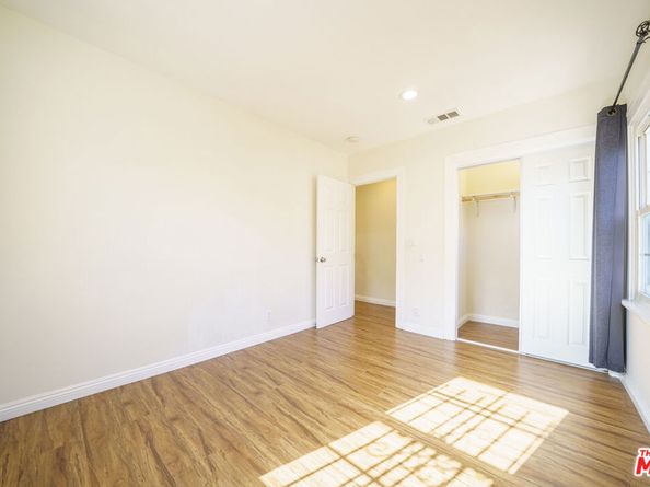 1138 S Windsor Boulevard, Los Angeles CA 90019