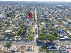 1138 S Windsor Boulevard, Los Angeles CA 90019