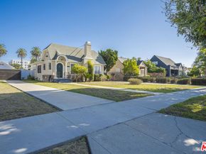 1138 S Windsor Boulevard, Los Angeles CA 90019