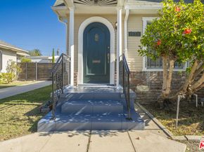 1138 S Windsor Boulevard, Los Angeles CA 90019