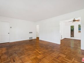 5432 Village, Los Angeles CA 90016