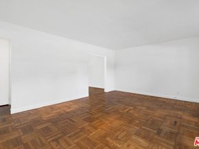 5432 Village, Los Angeles CA 90016