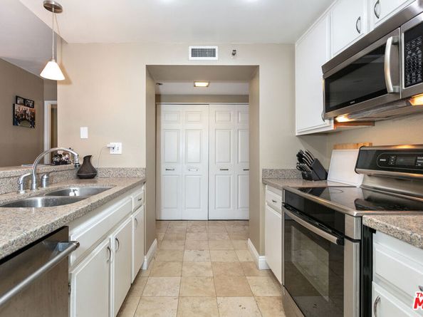 600 W 9th Street 810, Los Angeles CA 90015