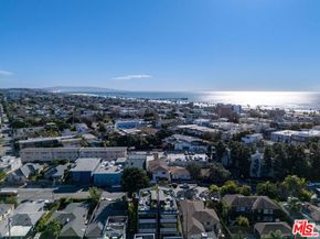 303 Venice Way, Venice CA 90291