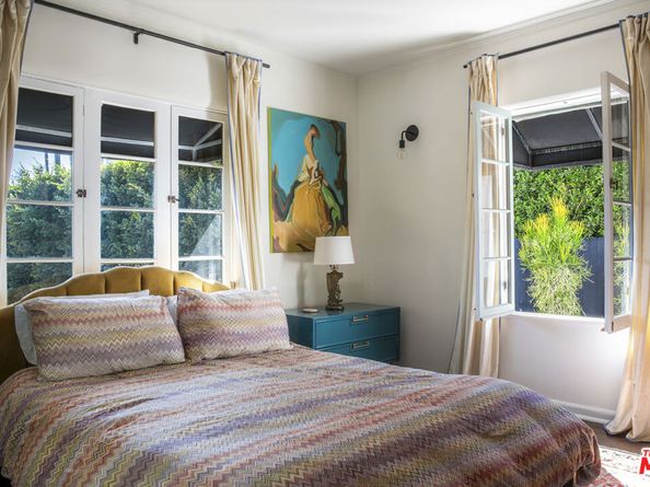 6749 Whitley Terrace, Los Angeles CA 90068