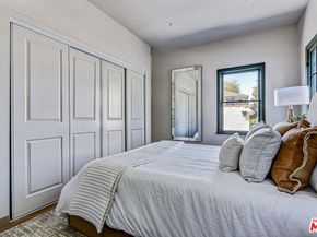 1801 S Sycamore Avenue, Los Angeles CA 90019
