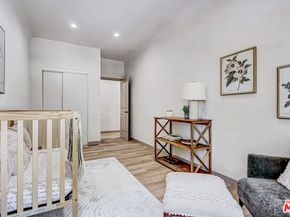 1801 S Sycamore Avenue, Los Angeles CA 90019