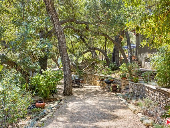 635 637 Greenleaf Canyon Road, Topanga CA 90290