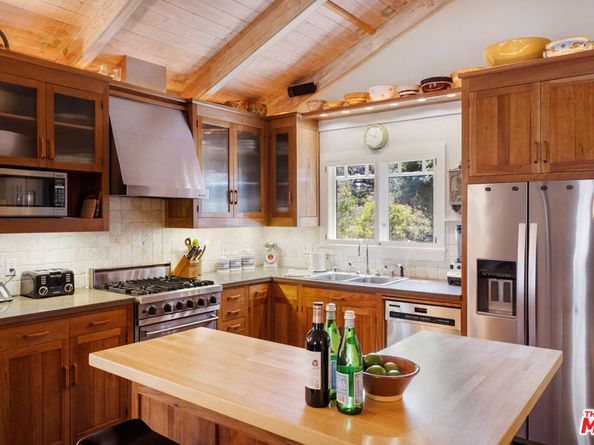 635 637 Greenleaf Canyon Road, Topanga CA 90290