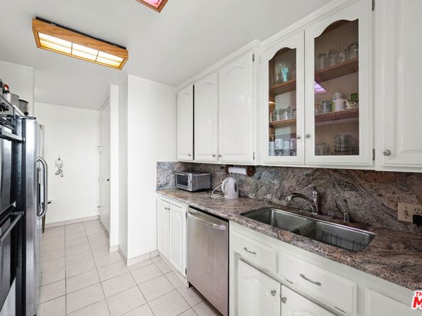 100 S Doheny Drive 512, Los Angeles CA 90048