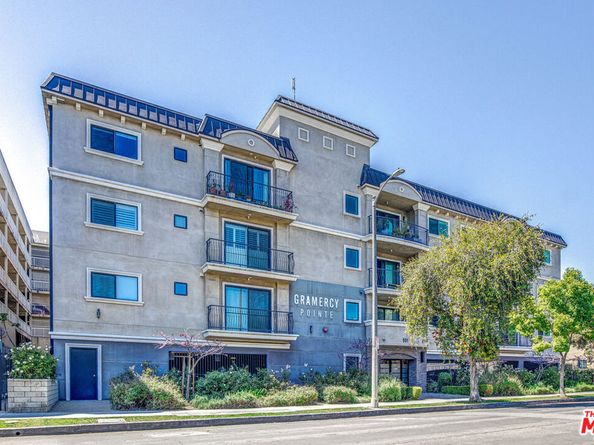 901 S Gramercy Drive 205, Los Angeles CA 90019