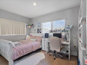 901 S Gramercy Drive 205, Los Angeles CA 90019