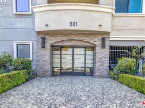 901 S Gramercy Drive 205, Los Angeles CA 90019