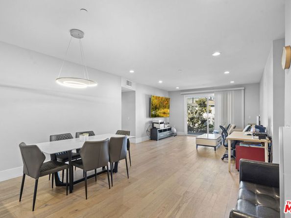 901 S Gramercy Drive 205, Los Angeles CA 90019