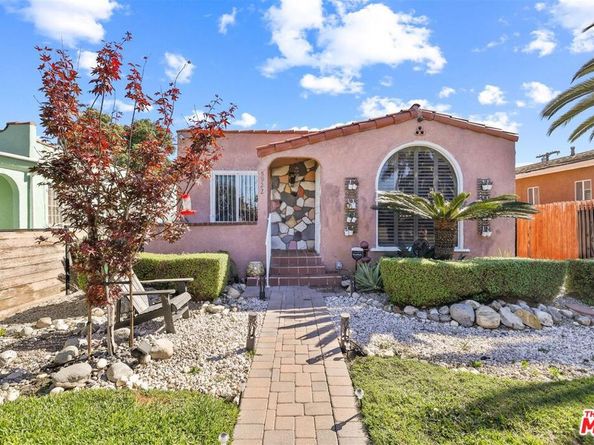 5922 6th Avenue, Los Angeles CA 90043