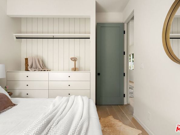 4935 Agnes Avenue, Valley Village CA 91607