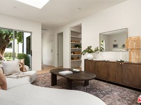 4935 Agnes Avenue, Valley Village CA 91607