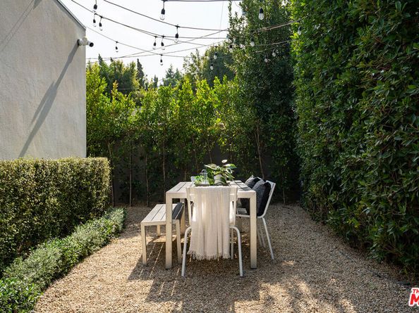 4935 Agnes Avenue, Valley Village CA 91607