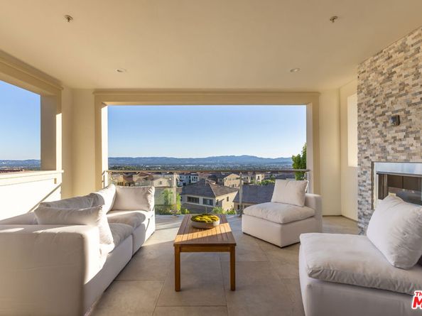 20162 W Cromwell Way, Porter Ranch CA 91326