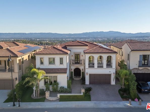 20162 W Cromwell Way, Porter Ranch CA 91326