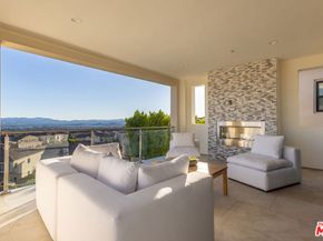 20162 W Cromwell Way, Porter Ranch CA 91326