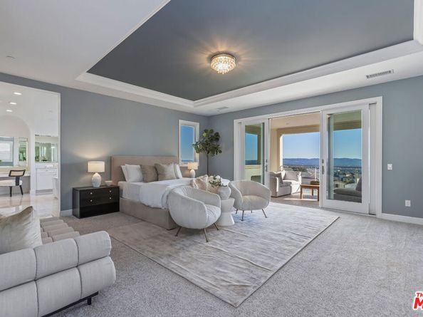 20162 W Cromwell Way, Porter Ranch CA 91326