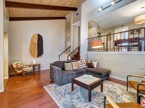 11732 Moorpark Street J, Studio City CA 91604